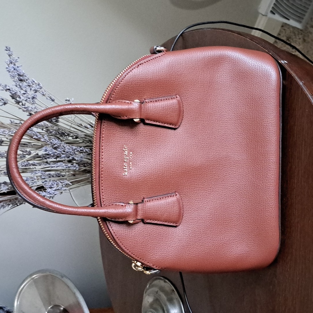 Perfect condition Kate Spade small dome crossbody / handbag